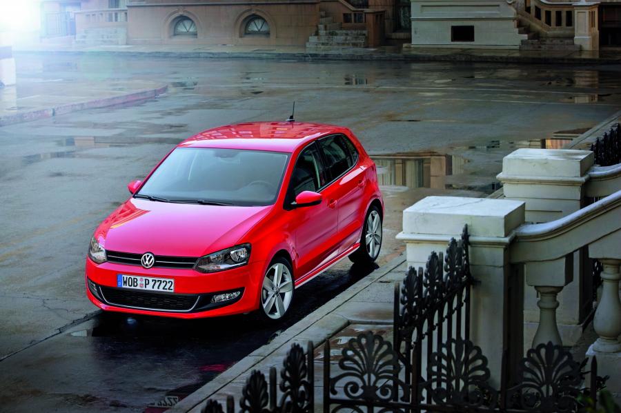  Volkswagen Polo 2009 года  (фото 8 из 23)